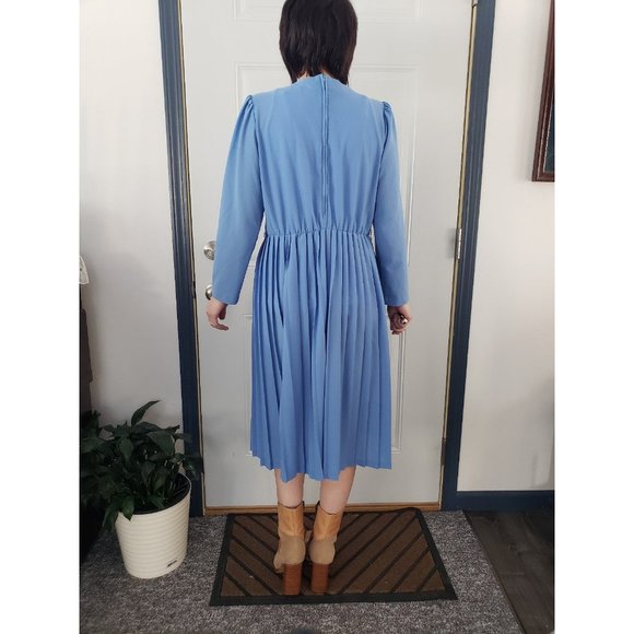 70s/80s Blue Pleated‎ Long Sleeve Day Dress - Picture 3 of 4